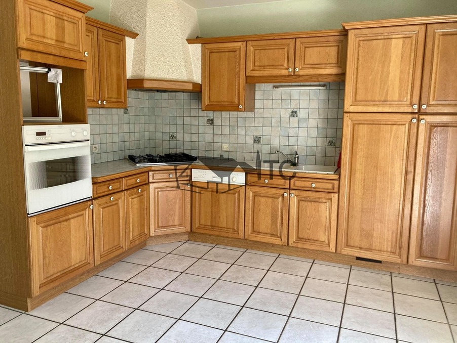 Maison sur Les Vans ; 350 000 €  ; Vente Réf. 301374636-2202260