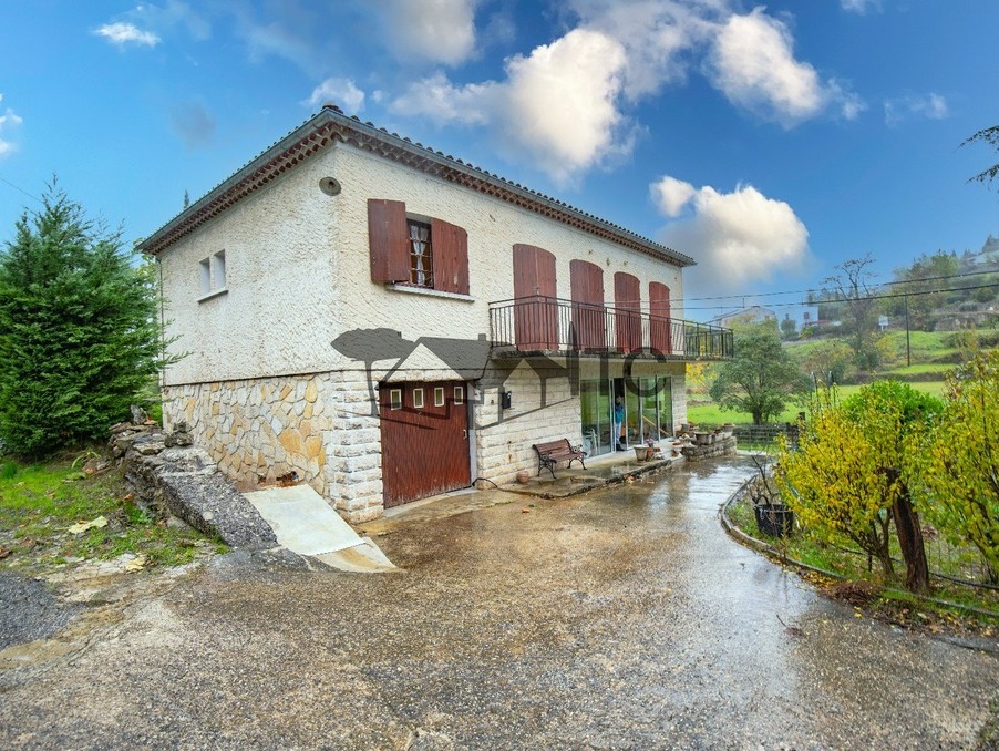 Maison sur Les Vans ; 260 000 €  ; A vendre Réf. 301374702-2204296