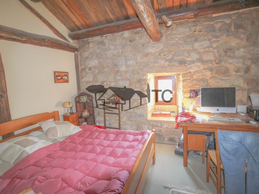 Maison sur Les Vans ; 595 000 €  ; A vendre Réf. 301374774-2201244