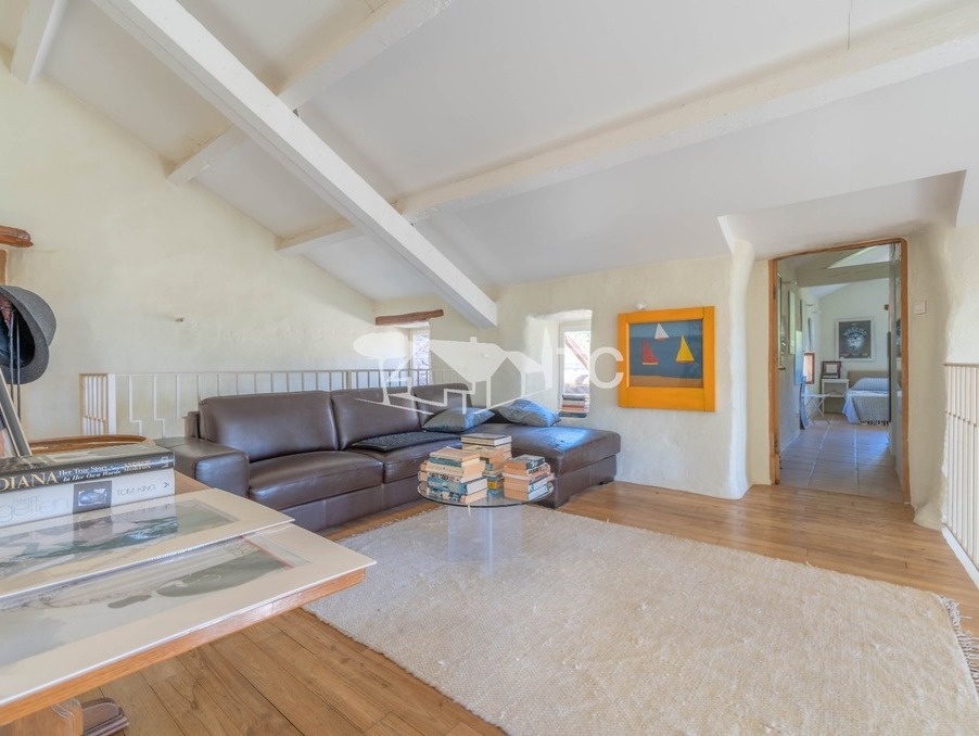 Vente maison 649 000 €  Peyremale