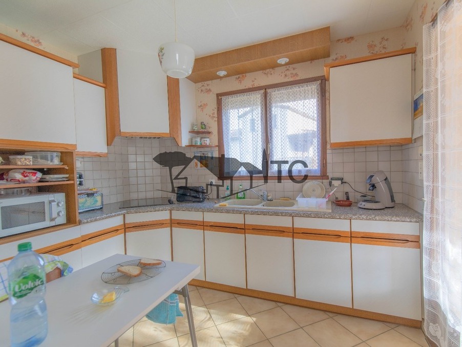 Maison sur Les Vans ; 172 000 €  ; A vendre Réf. 301374567-2207359