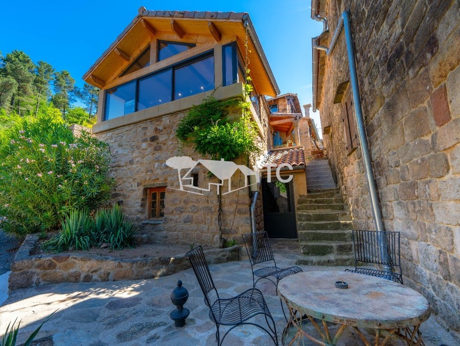 A vendre maison Les Vans 07140; 300 000 € 