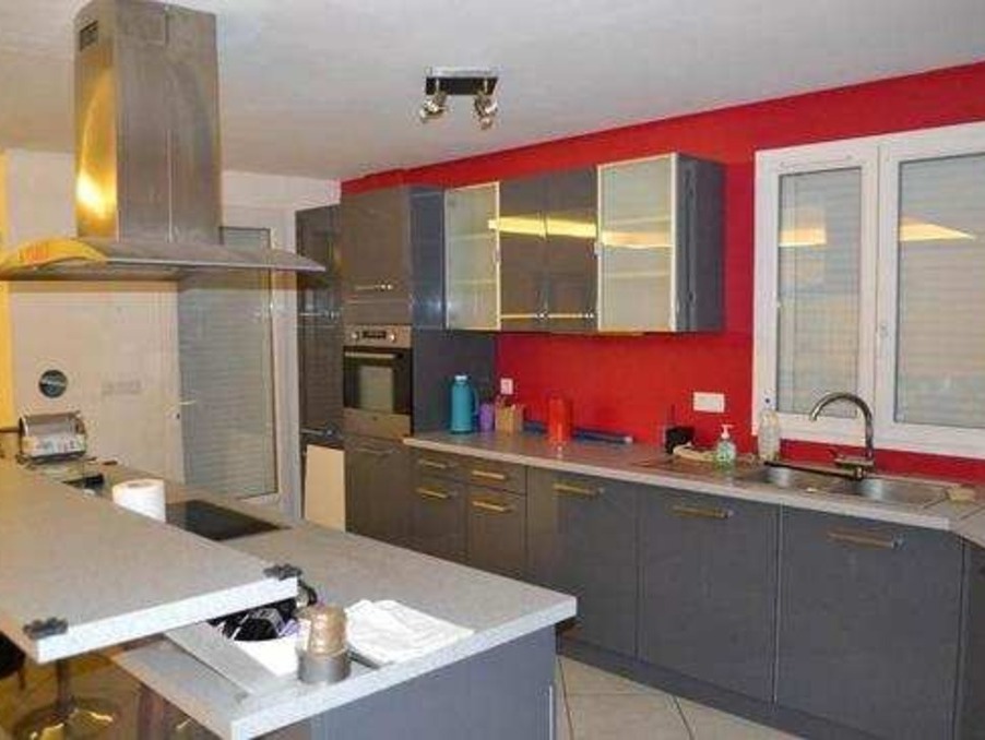 Maison sur Les Vans ; 310 000 €  ; Vente Réf. 30137328-1605230