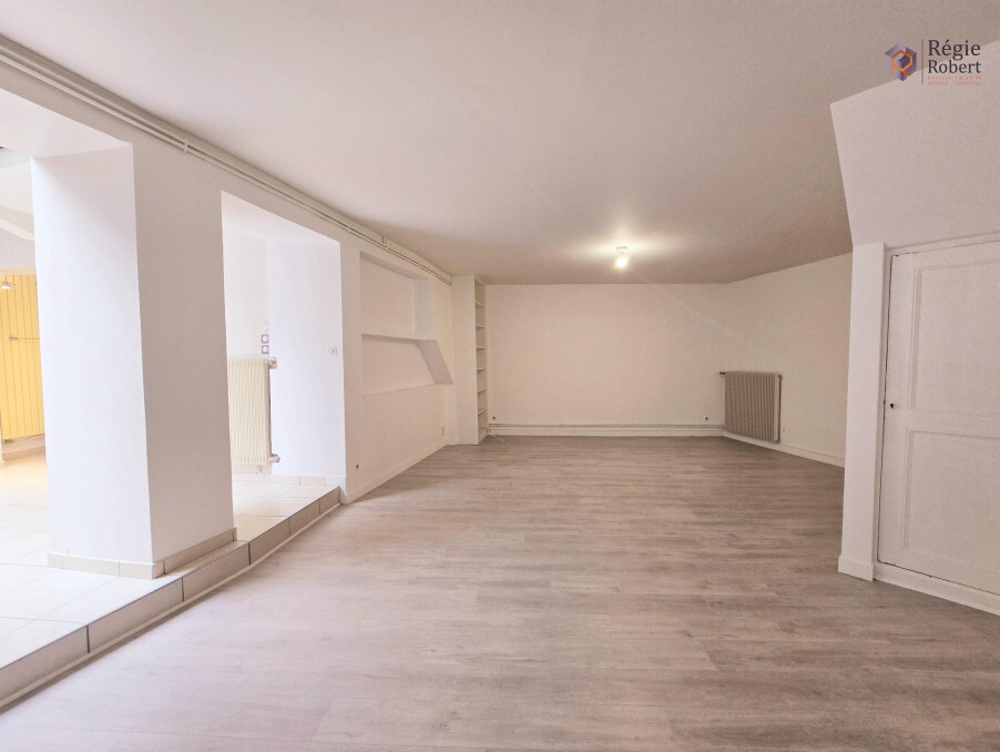 Appartement 900 €  sur Anse (69480) - Réf. 475T