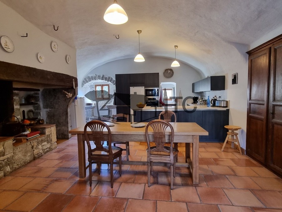 Maison sur Auriolles ; 369 000 €  ; A vendre Réf. 301374947-2210363