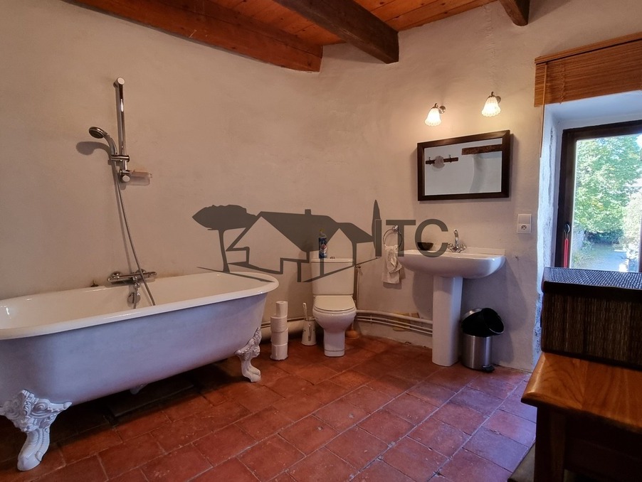 Vente maison 369 000 €  Auriolles