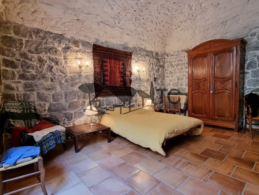 Vente maison 369 000 €  Auriolles