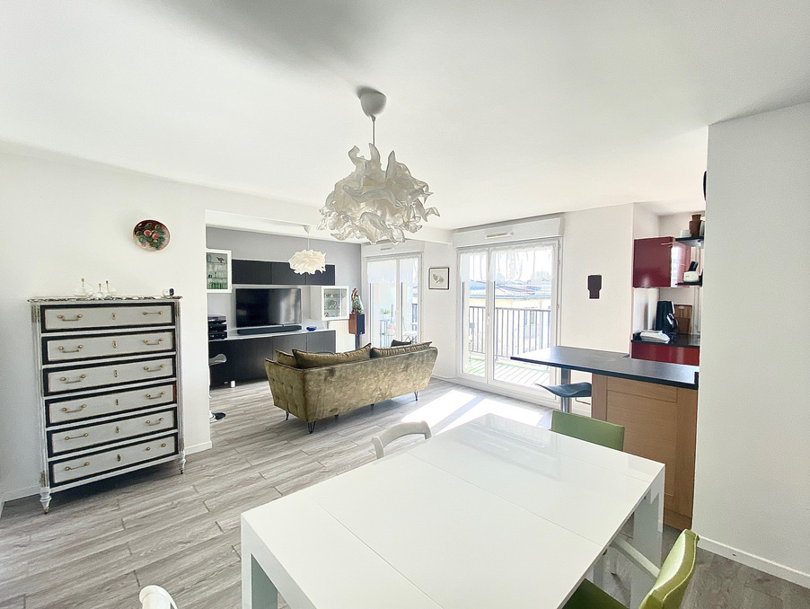 A vendre appartement Noisy le Grand 93160; 395 000 € 