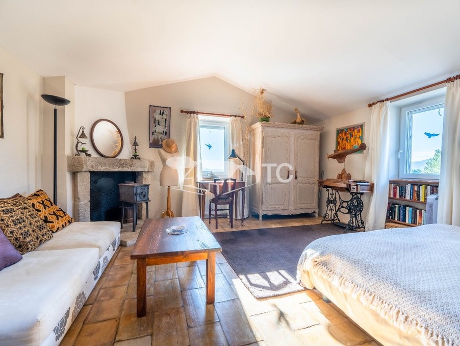 A vendre maison Les Vans 07140; 745 000 € 