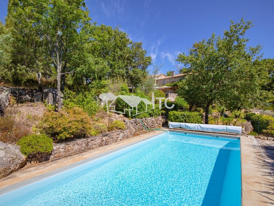 A vendre maison Les Vans 07140; 745 000 € 