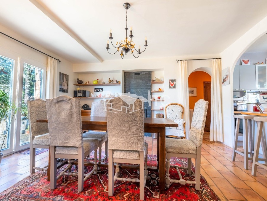 Maison sur Les Vans ; 745 000 €  ; A vendre Réf. 301374994-2212384