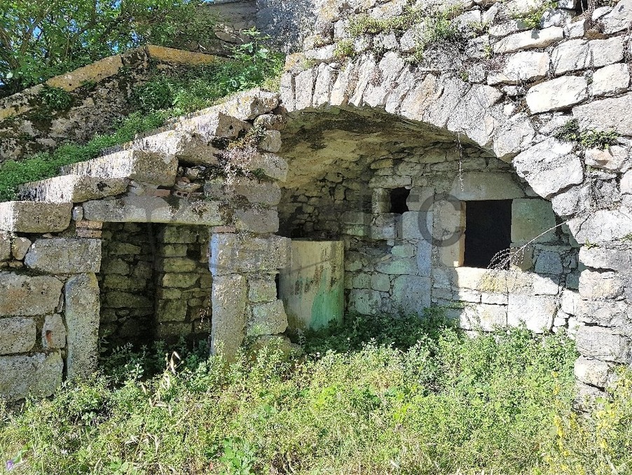 A vendre maison Banne 07460; 66 000 € 