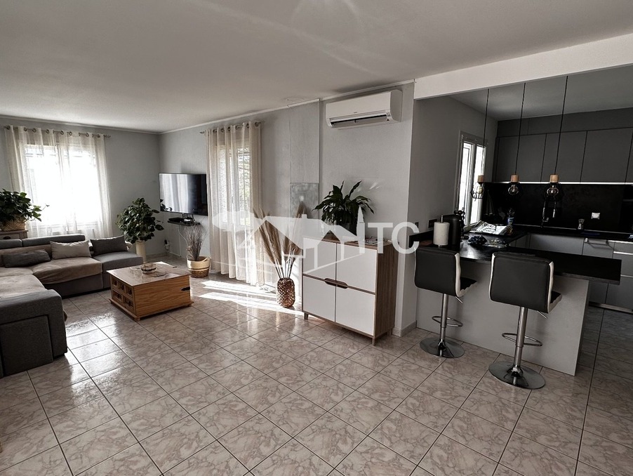 Maison sur Saint Ambroix ; 351 000 €  ; A vendre Réf. 301375046-2301408