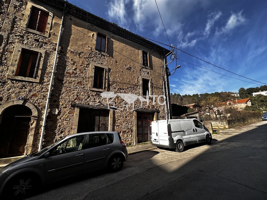 Vente immeuble 118 000 €  Besseges