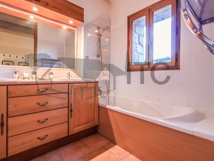 A vendre maison Les Vans 07140; 649 000 € 