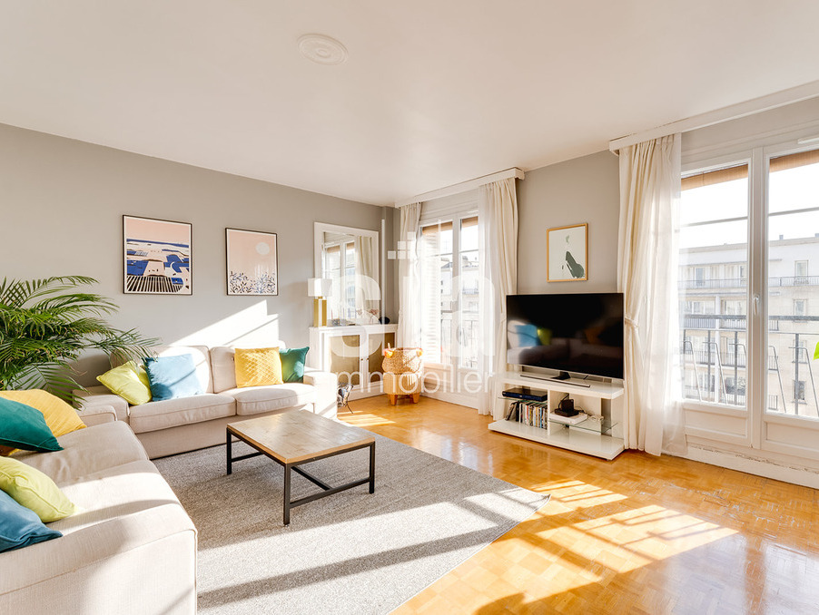 Appartement 749 826 € Réf. LLVAP330001285 Vincennes