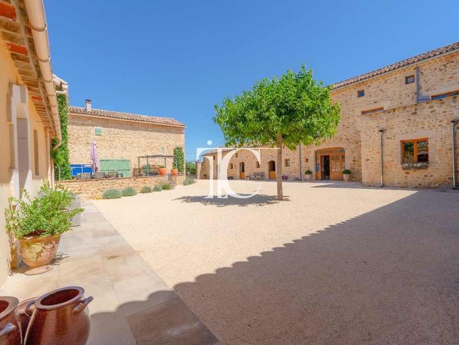 Maison 1 330 000 €  Réf. 301375154-2208374 Barjac
