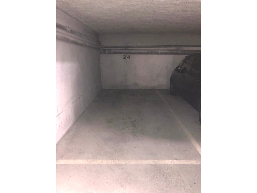 A vendre parking Paris 75020; 20 000 € 
