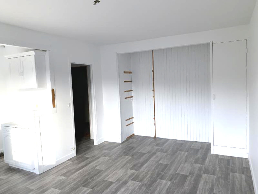Appartement 215 000 €  Réf. DBVAP160000604 Romainville
