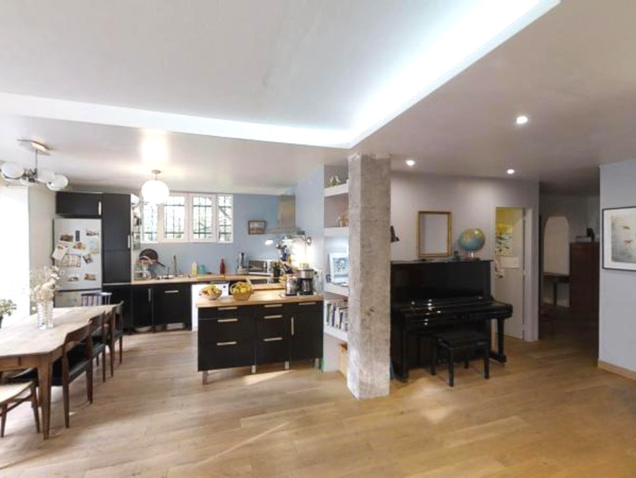 Achat appartement Les Lilas Réf. IEVAP180000637