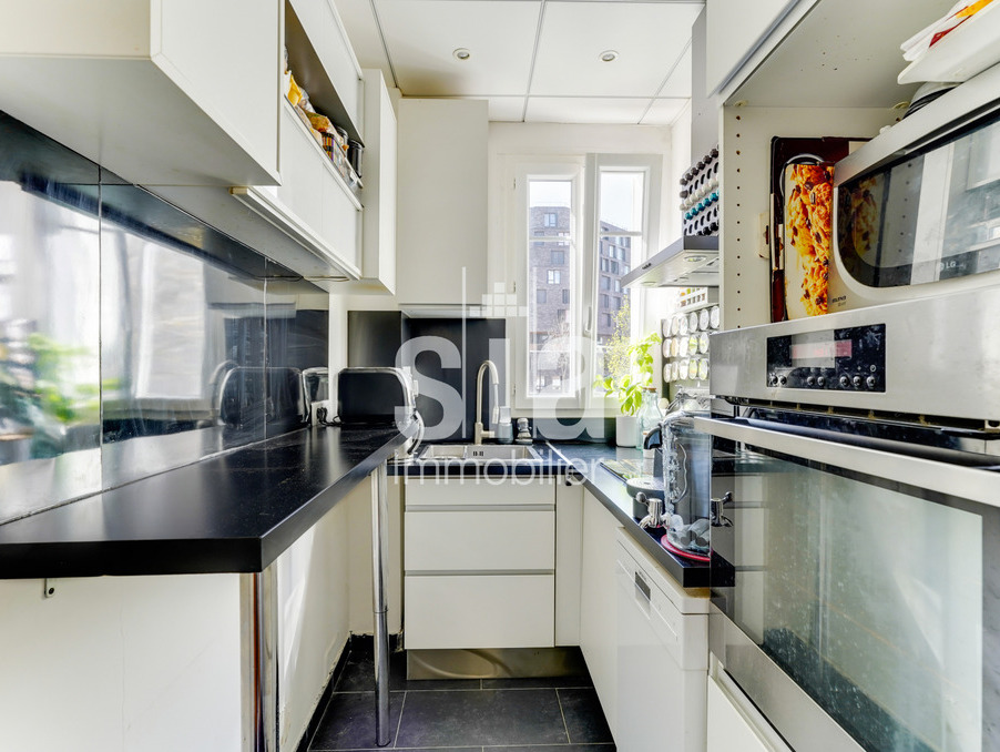 Appartement sur Les Lilas ; 325 000 € ; Vente Réf. DBVAP160000882