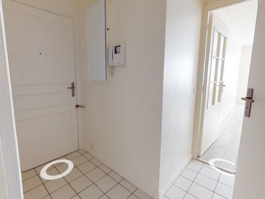 Achat appartement Paris Réf. LLVST330001205