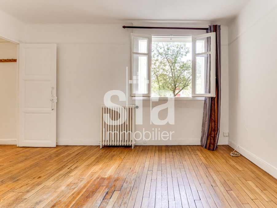 Achat appartement Les Lilas Réf. DBVAP160001213