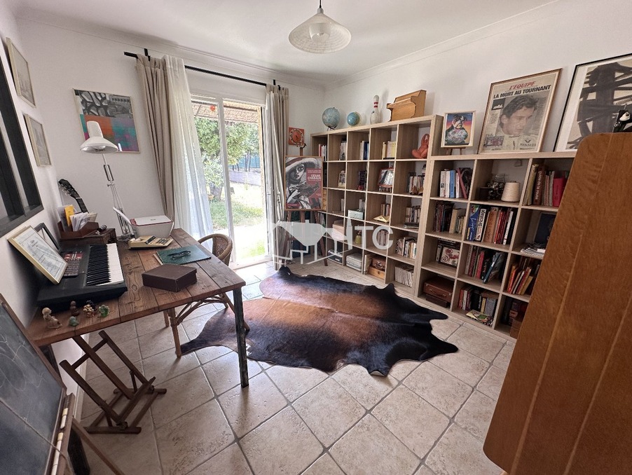 Vente maison 320 000 €  Barjac