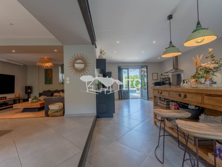 Vente maison 399 000 €  Les Vans