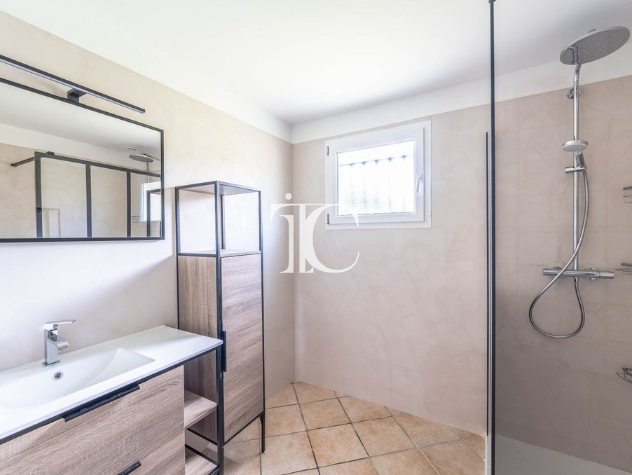 Maison sur Chandolas ; 425 000 €  ; Achat Réf. 301375365-2309578