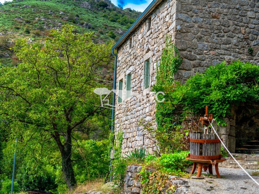 Vente maison 228 000 €  Malarce sur la Thines