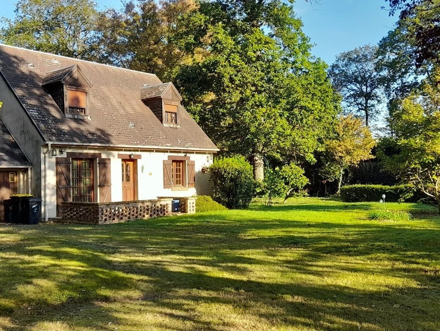Maison sur Damville ; 184 000 €  ; Achat Réf. 123