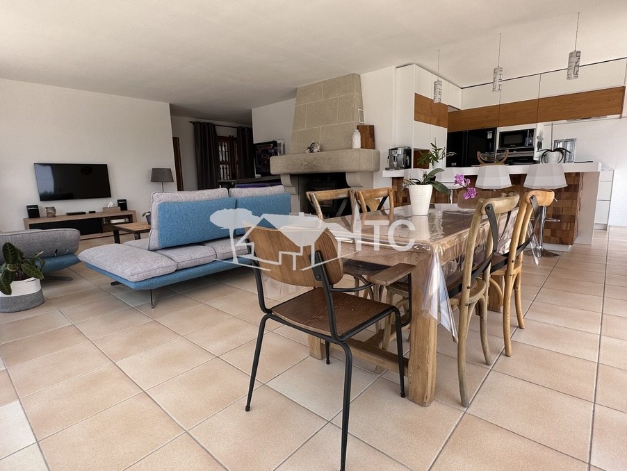 Vente maison 475 000 €  Les Mages