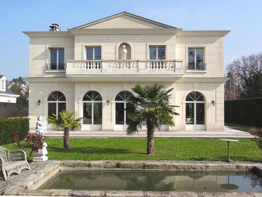 Property sur Le Vésinet ; € 3 420 000  ; A vendre Réf. 4345441