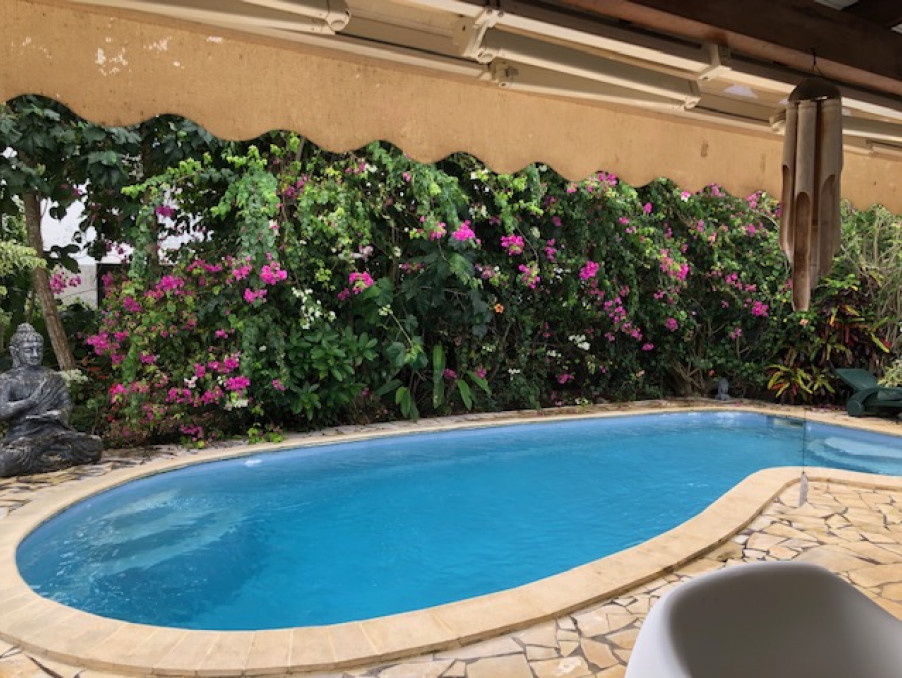 A vendre maison Ste Anne 97180; 495 000 € 