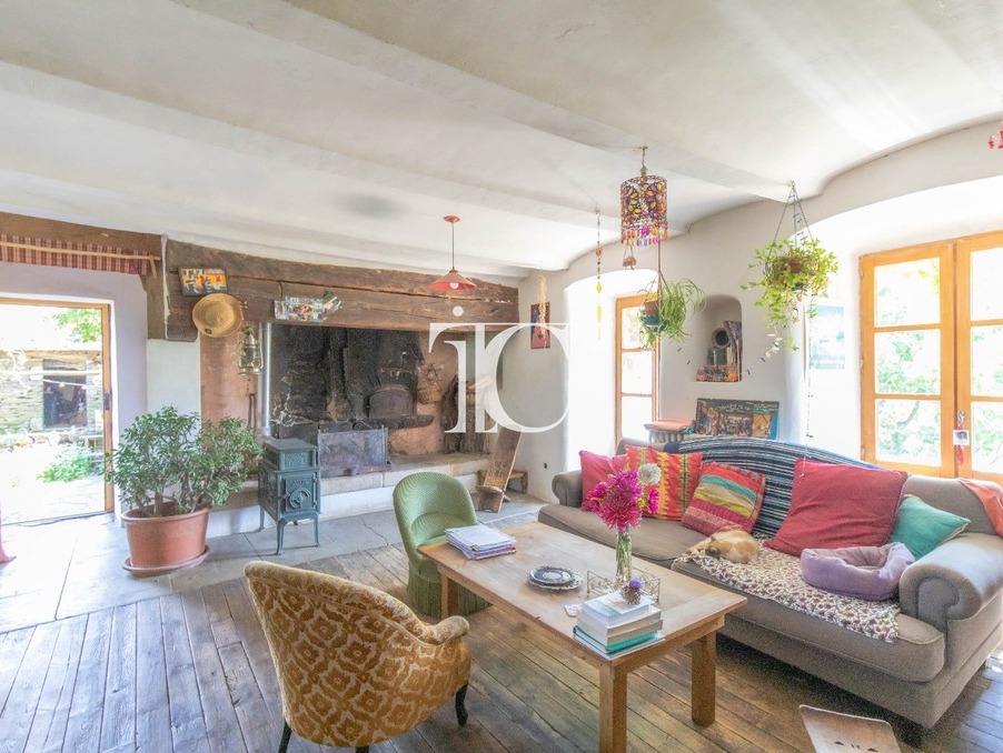 A vendre propriété Les Vans 07140; 790 000 € 