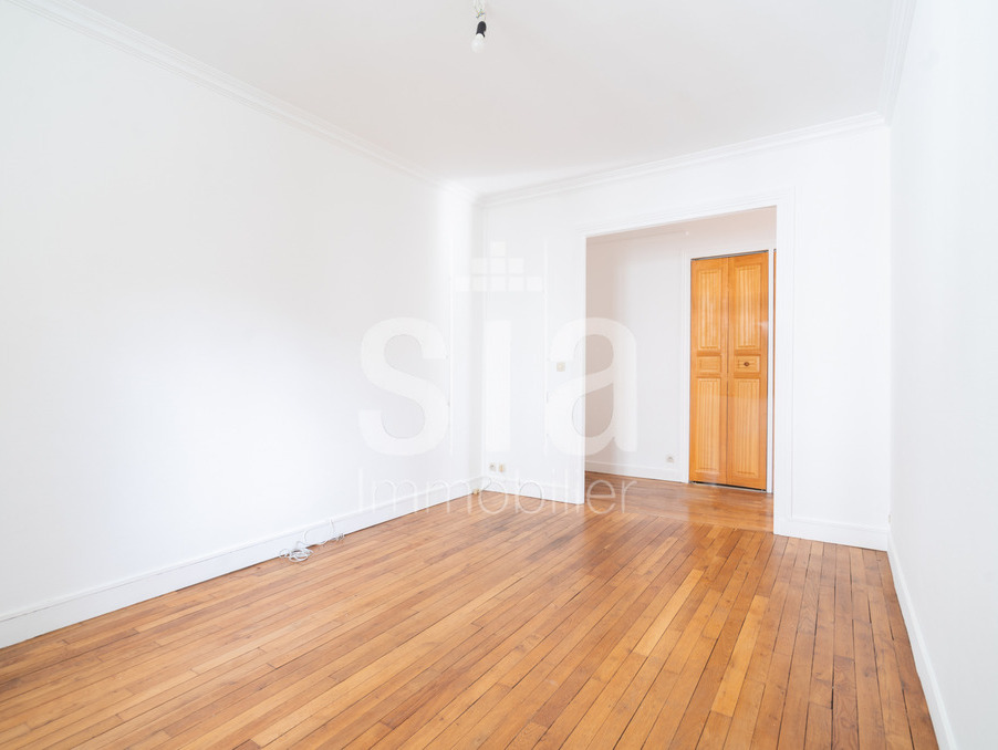 A vendre appartement Les Lilas 93260; 267 500 € 