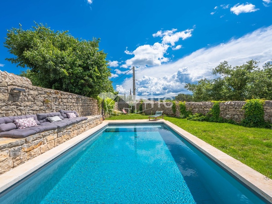 Maison sur Les Vans ; 625 000 €  ; Vente Réf. 301373947-2403686