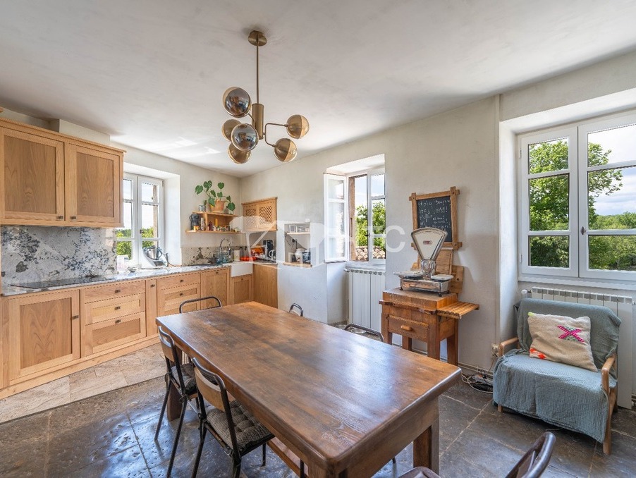 A vendre maison Les Vans 07140; 625 000 € 