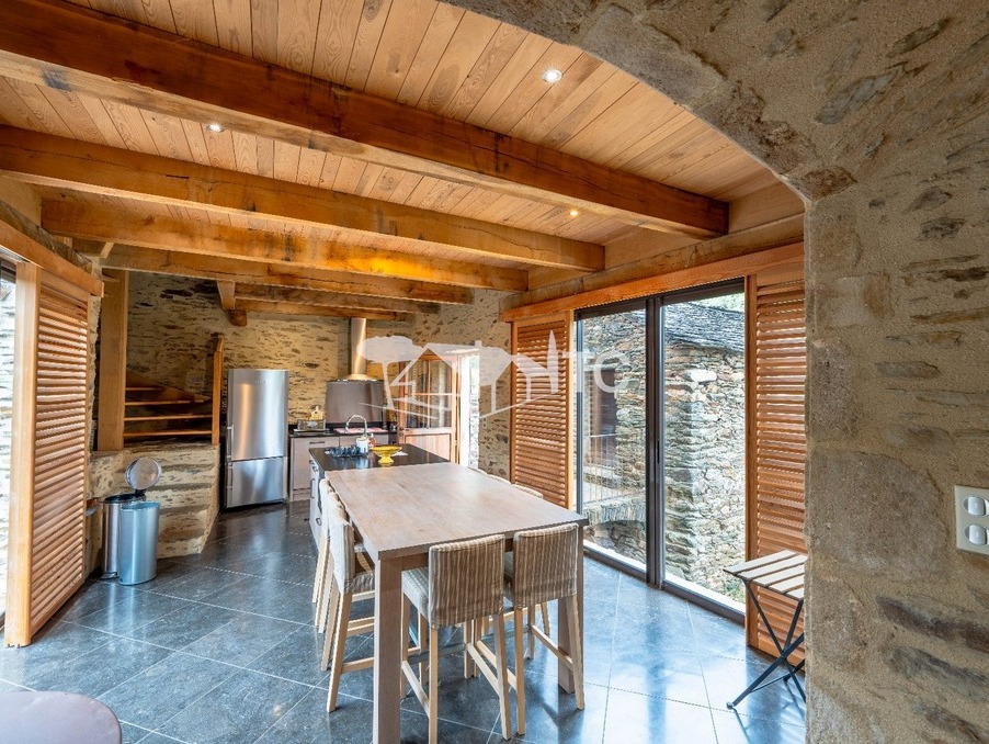 Vente maison 595 000 €  Aujac