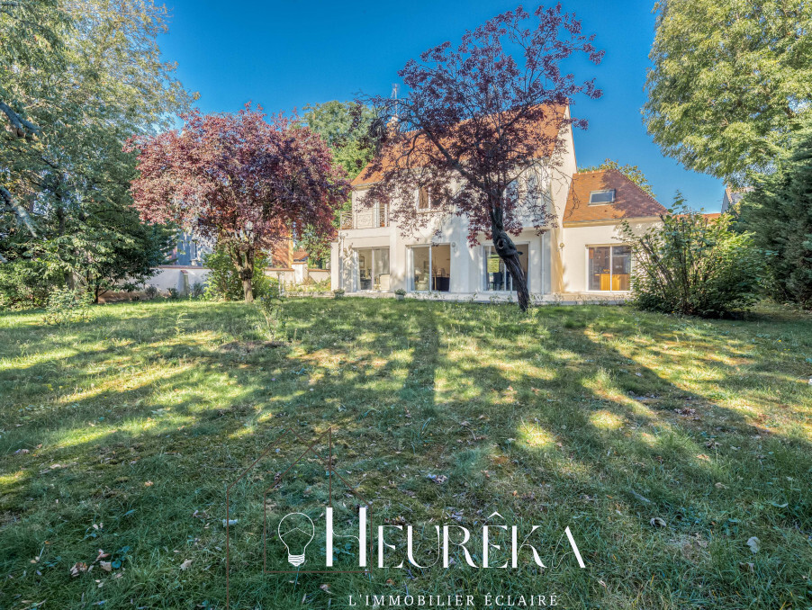 Maison 1 390 000 €  Réf. AG596-4812 Champigny sur Marne