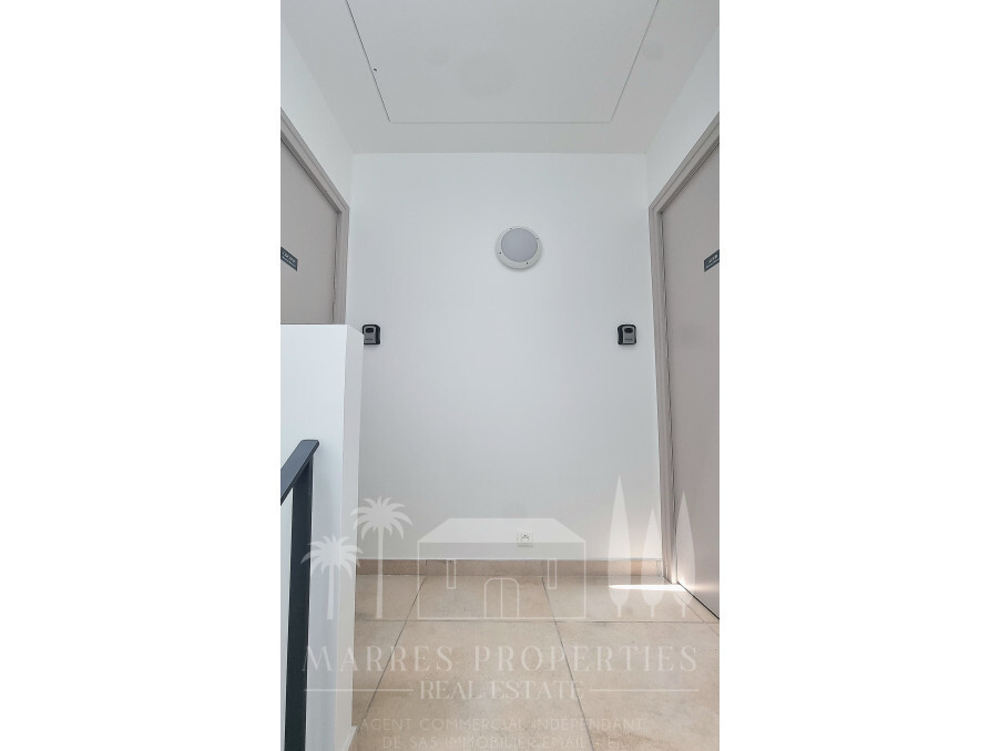 Immeuble 1 688 000 €  sur Cogolin (83310) - Réf. M44540