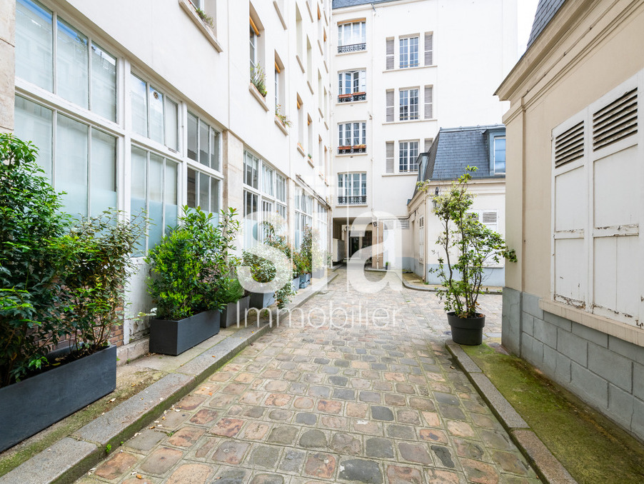 Appartement 388 410 €  Réf. NBVAP360001593 Paris