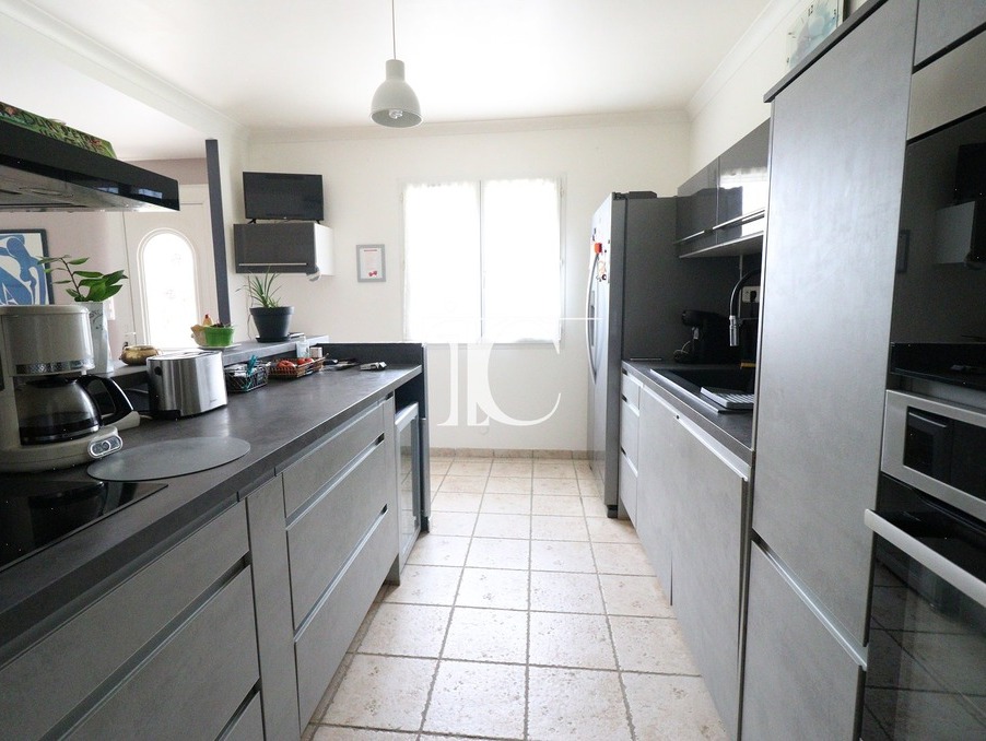 Vente maison 294 000 €  Ales