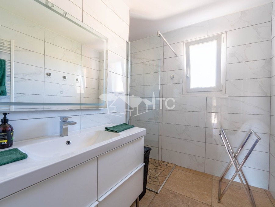 Vente maison 450 000 €  Les Vans