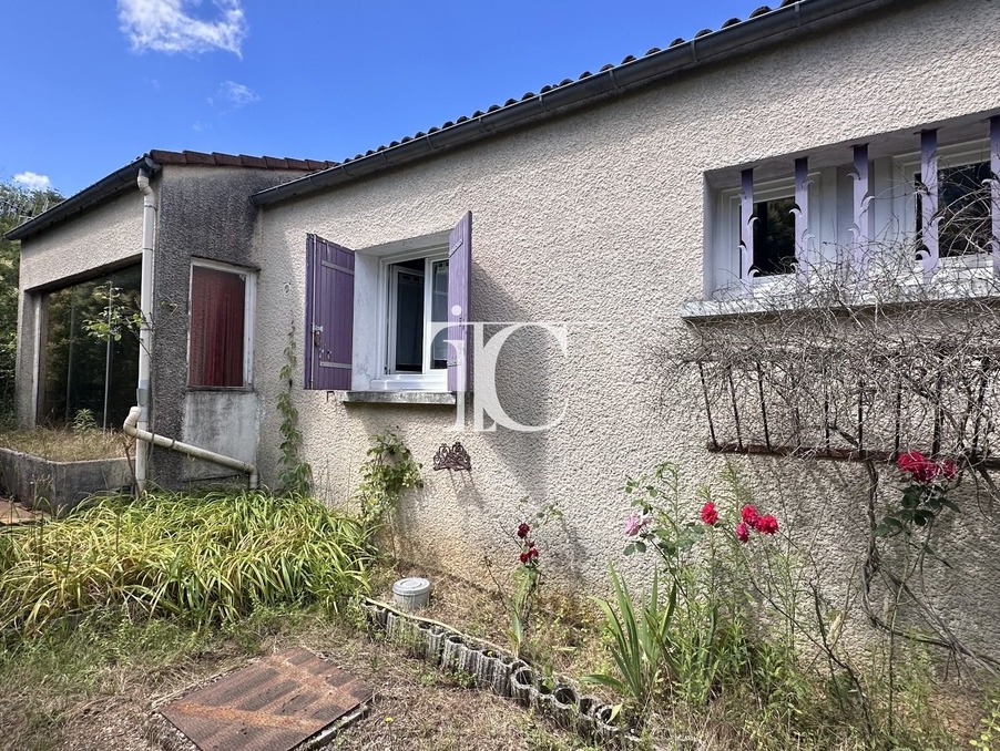 A vendre maison Saint Bres 30500; 205 000 € 