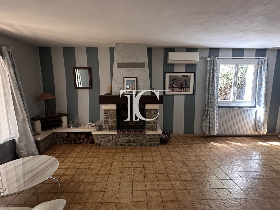 Achat maison Saint Bres Réf. 301375701-2406750