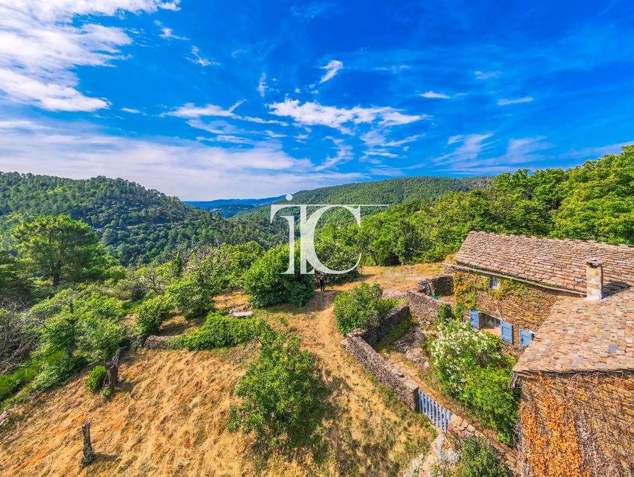 A vendre maison Les Vans 07140; 380 000 € 