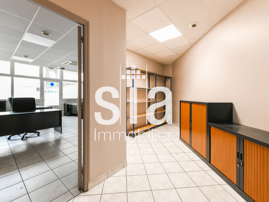 Local commercial 847 793 € sur Paris (75019) - Réf. ALVCO360001444