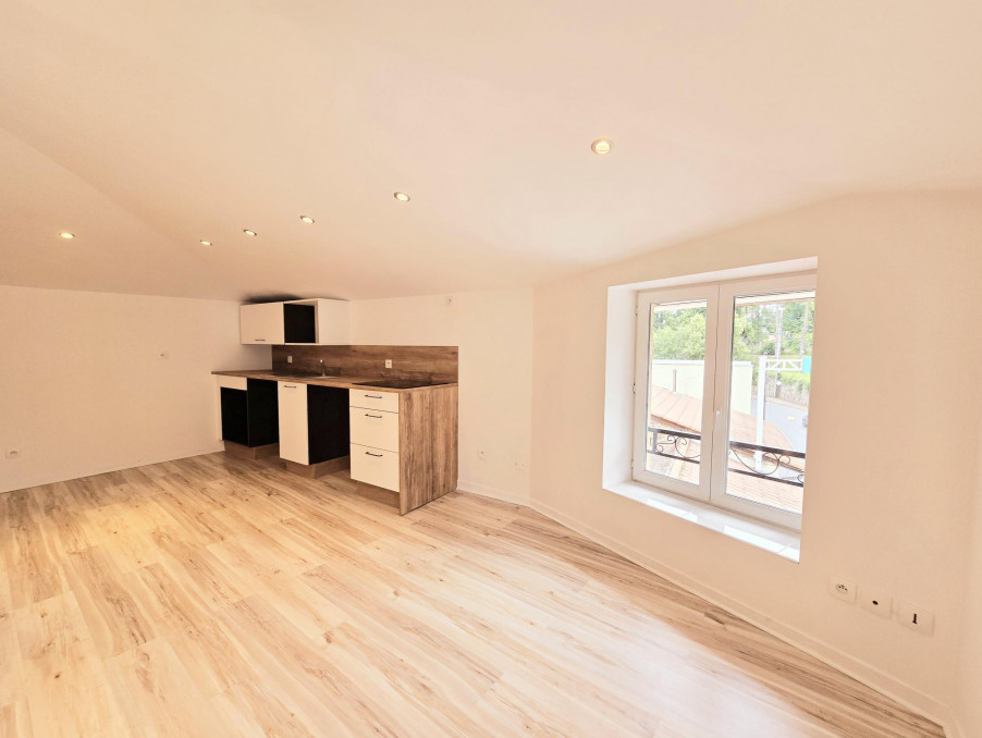 A louer appartement 688 €  Chasselay